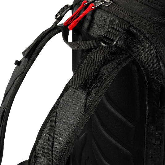 JONES Bag Deeper 19L Stealth Black Os Lines Snow Boutique