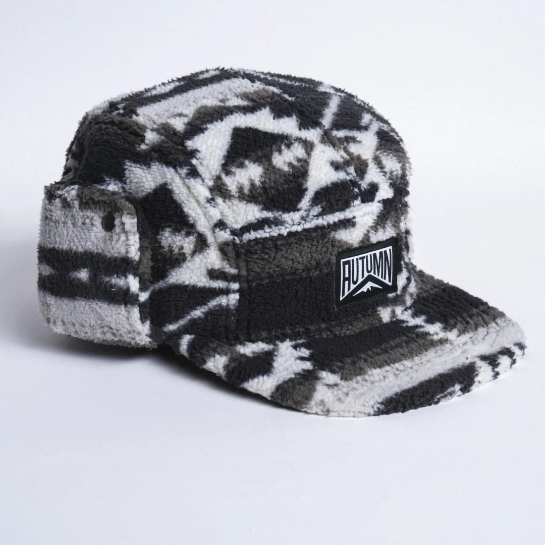 AUTUMN Fleece Flap Cap