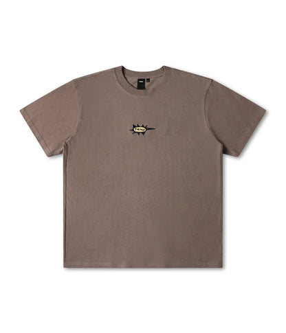 FORMER Gleam T-Shirt Taupe Lines Snow Boutique