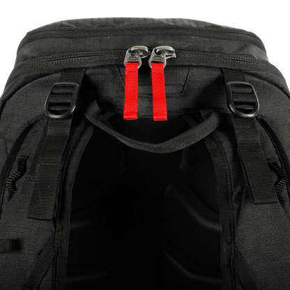 JONES Bag Deeper 19L Stealth Black Os Lines Snow Boutique