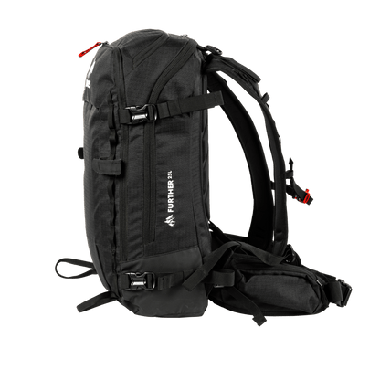 JONES Bag Further 25L Stealth Black Os Lines Snow Boutique