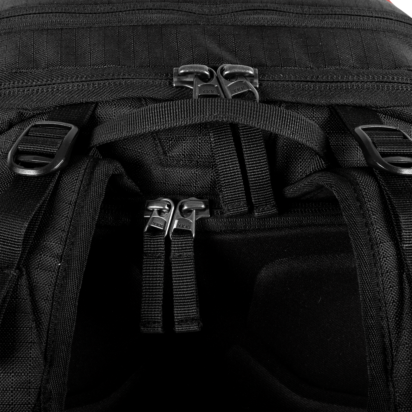 JONES Bag Higher 32L Stealth Black Os Lines Snow Boutique