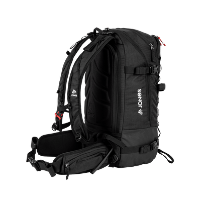 JONES Bag Higher 32L Stealth Black Os Lines Snow Boutique