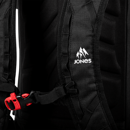 JONES Bag Higher 32L Stealth Black Os Lines Snow Boutique