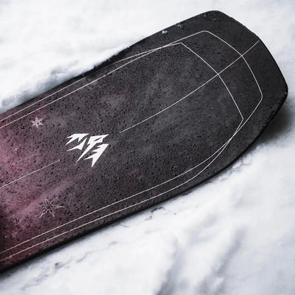 JONES Howler Elena Hight Signature Series Lines Snow Boutique