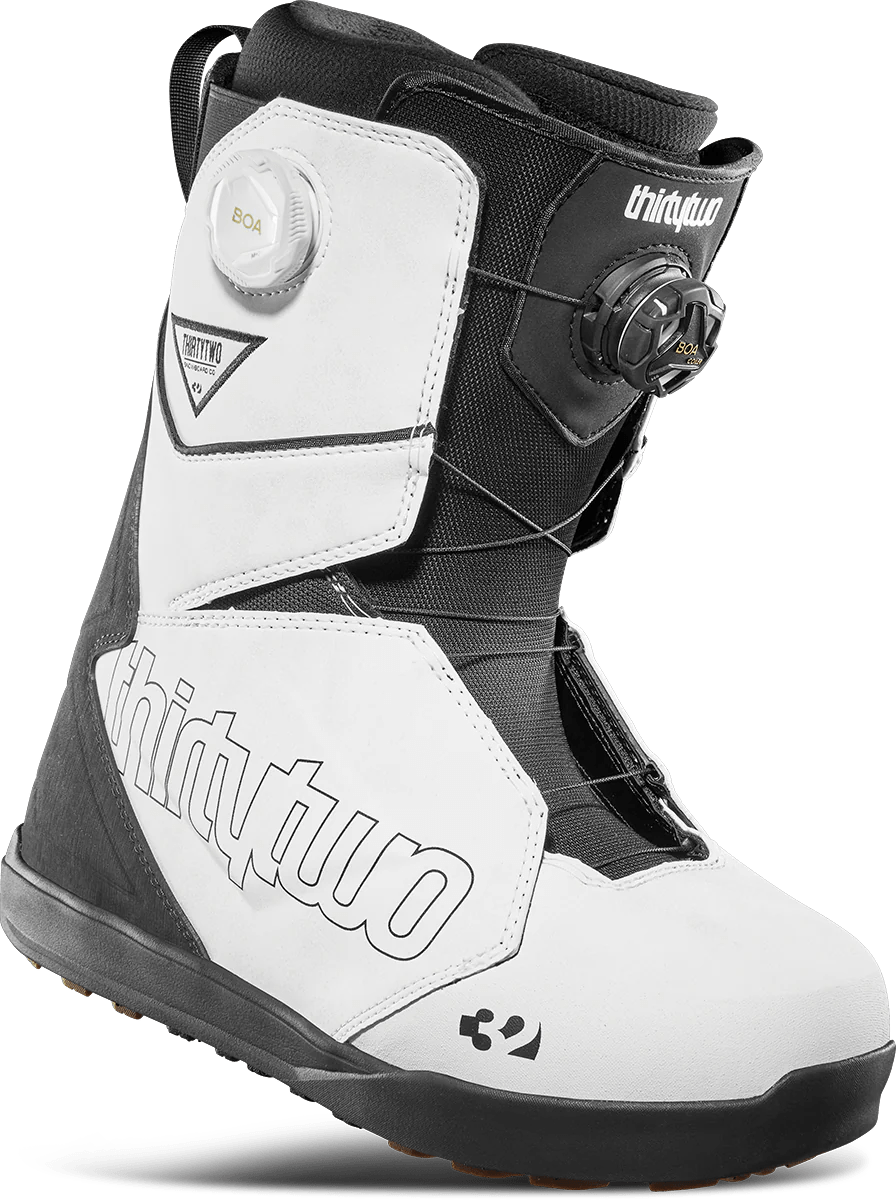 THIRTYTWO Lashed Double White/Black Lines Snow Boutique